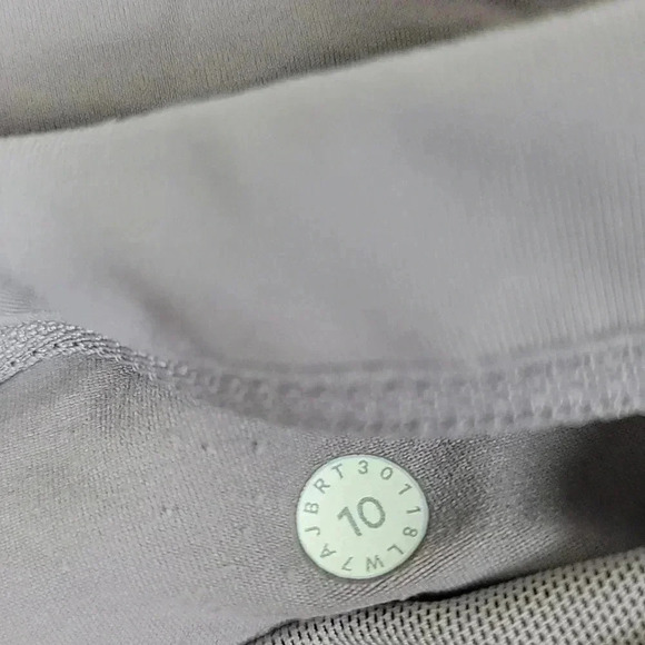 Lululemon Speed Up Short 2.5"Dusty Dawn - Picture 12 of 14